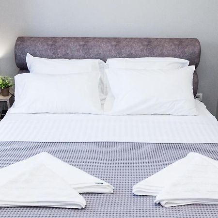 A Spacious Brand New Studio Ideal For 2 A Apartamento Atenas Exterior foto